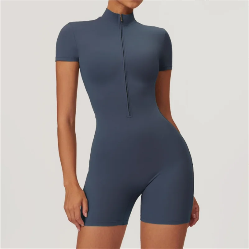 Traje de yoga de una pieza desnudo europeo y americano con cuello alto, media cremallera, mono deportivo de manga corta, ajustado