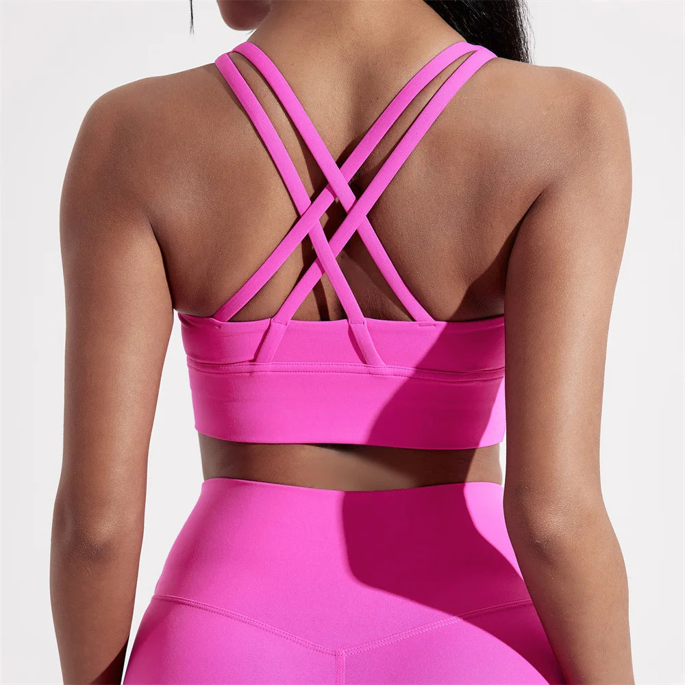 Sujetador deportivo de Color sólido con espalda cruzada para mujer, Top ajustado de alta resistencia, ropa interior de entrenamiento integral para gimnasio y Yoga con almohadilla para el pecho
