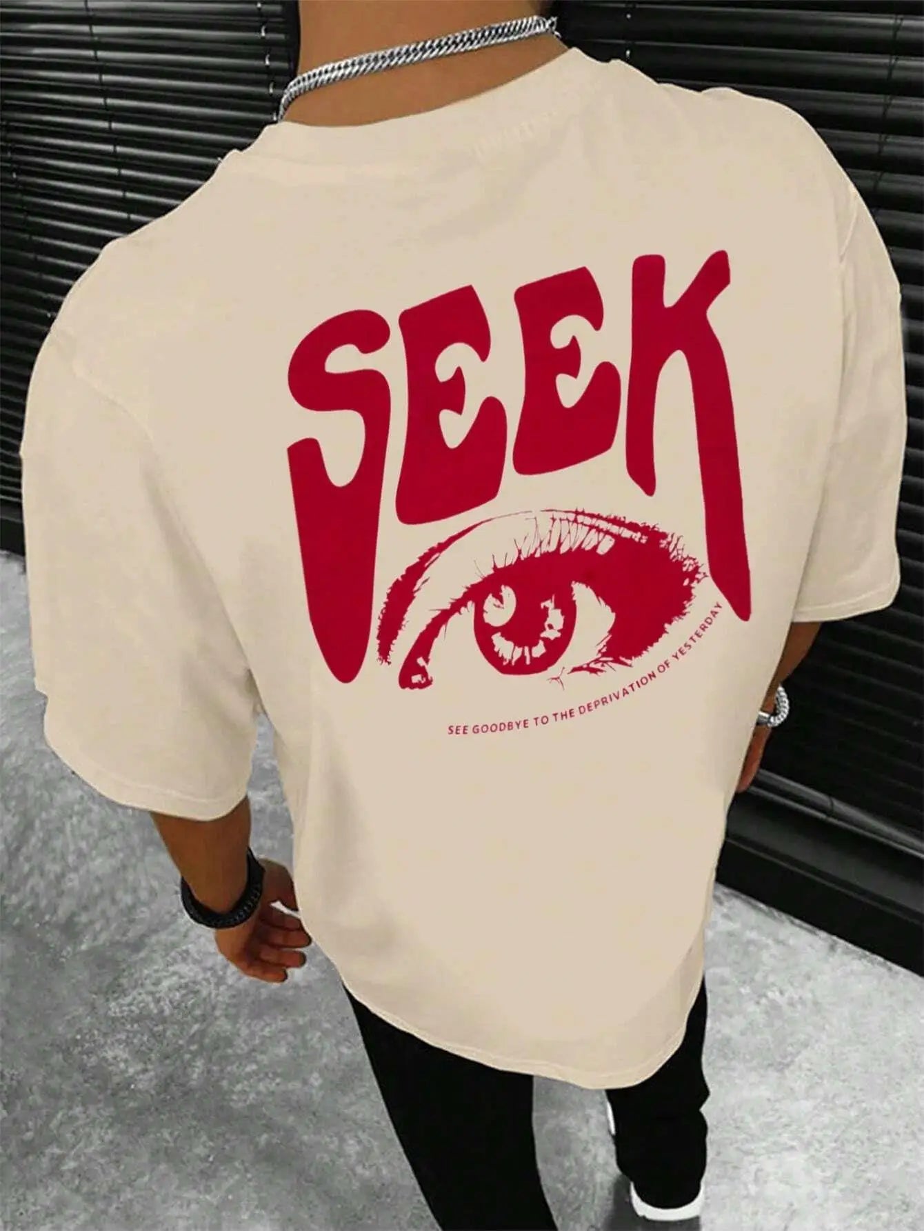 Camiseta Seek Anticipated Gaze