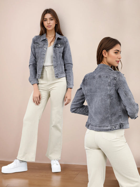 Chamarra Denim con Corte Clásico y Bolsillos Frontal, Detalles en Costuras Reforzadas NZ211