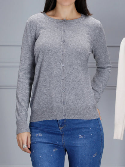 Suéter Básico con Botones Largo a la Cadera, Cuello Redondo, Diseño Ajustado con Tejido Muy Suave y Ligero con Manga Larga con toque Elegante CJJ02
