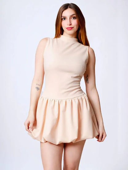 Vestido globo cuello alto sin mangas, ajustado corto formal casual