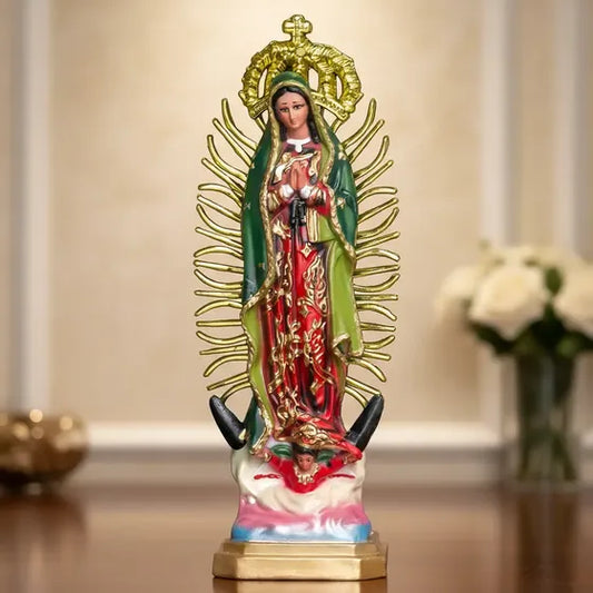Figura de la Virgen de Guadalupe con corona y ojos de cristal, resina 30 cm