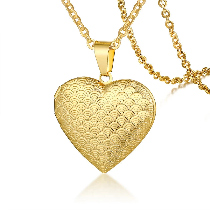 Collar con Relicario de Corazón - Diseño 5