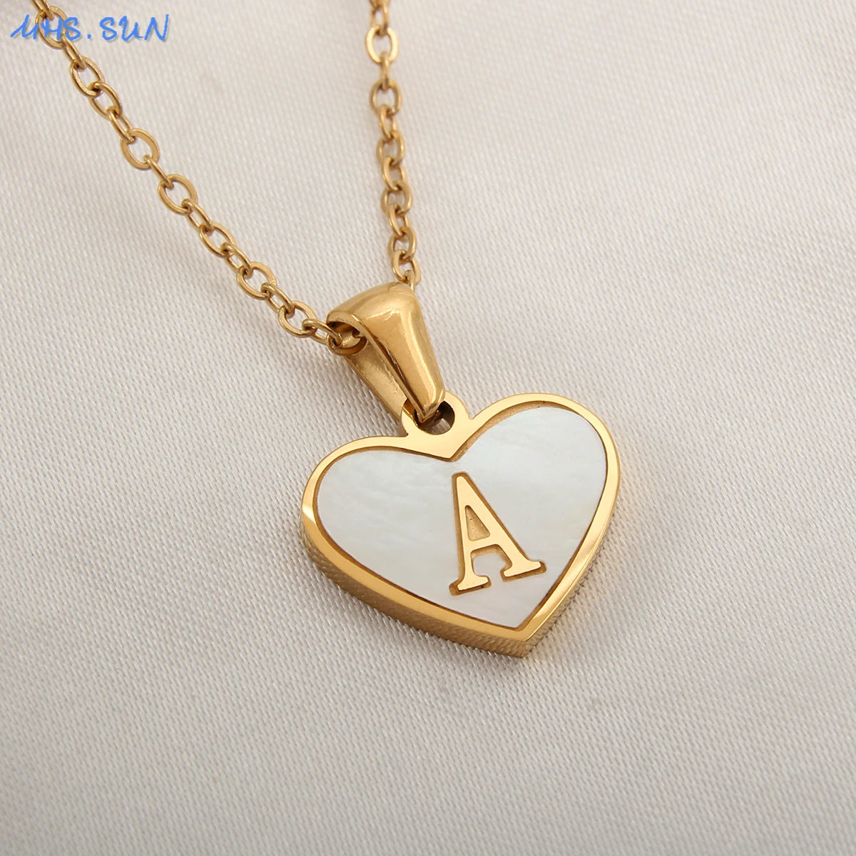 Collar Con Inicial De Corazón