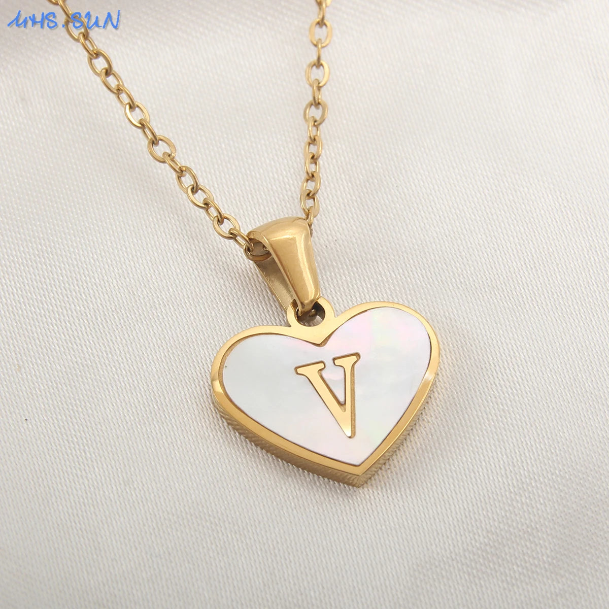 Collar Con Inicial De Corazón