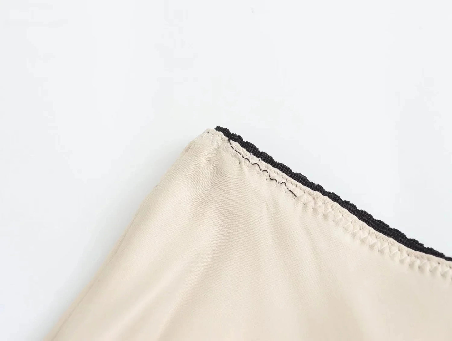 Falda Larga de Satén