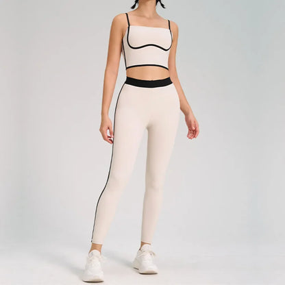 Conjunto Sujetador Deportivo y Falda