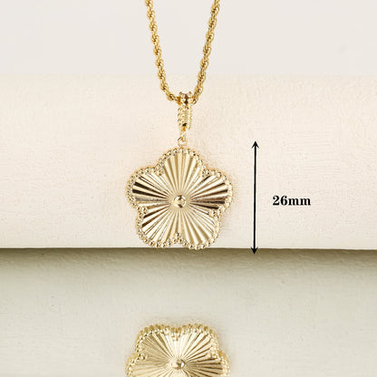 Collar Con Colgante De Trébol