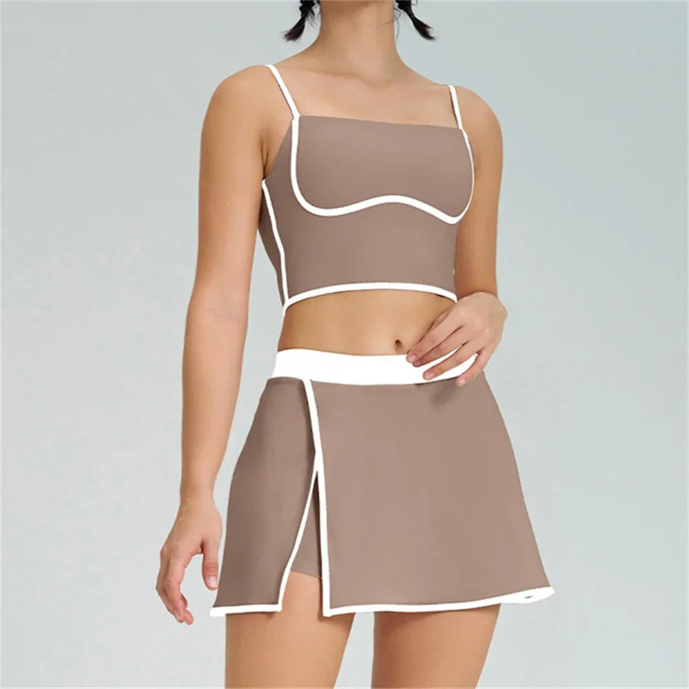 Conjunto Sujetador Deportivo y Falda