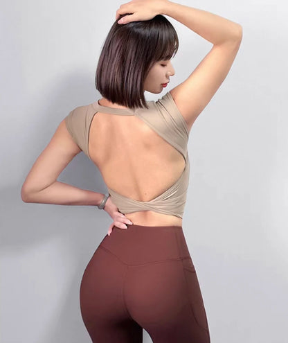 Top Deportivo Con Espalda Descubierta