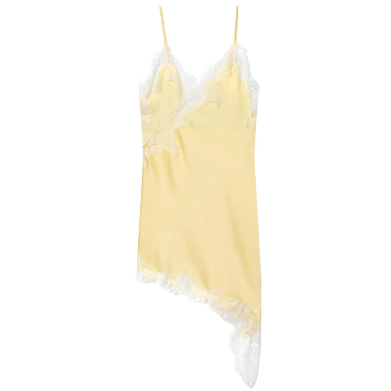 Vestido Asimétrico de Encaje