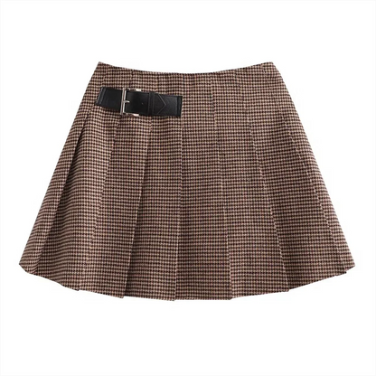 Conjunto de Abrigo y Falda plisada