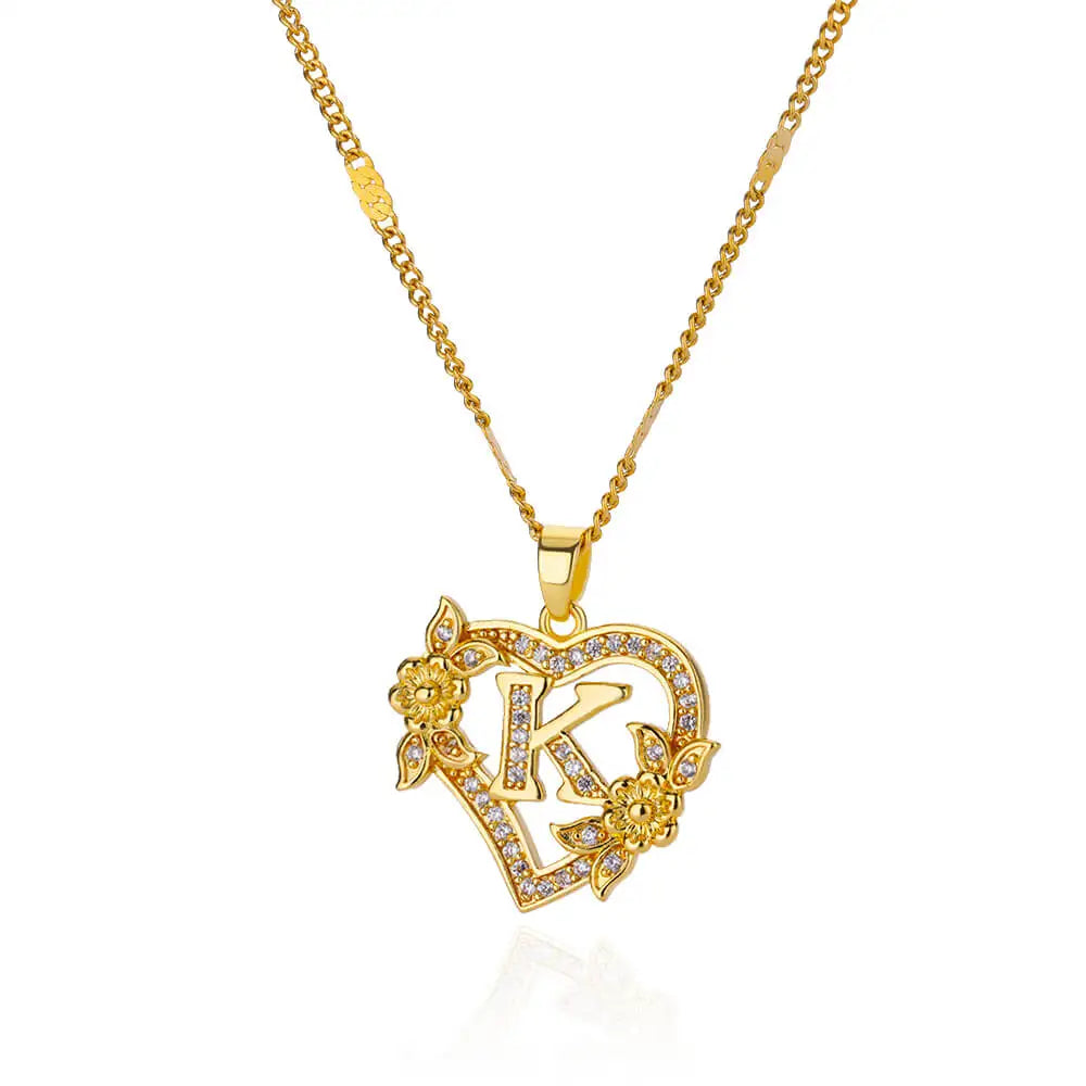 Collar con Inicial en Corazón - K