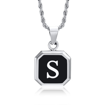 Collar Cuadrado Con Iniciales
