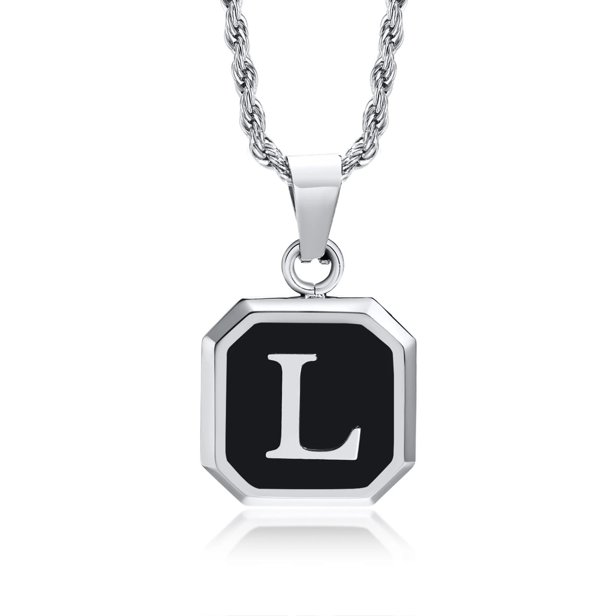 Collar con Inicial en Placa Cuadrada - L