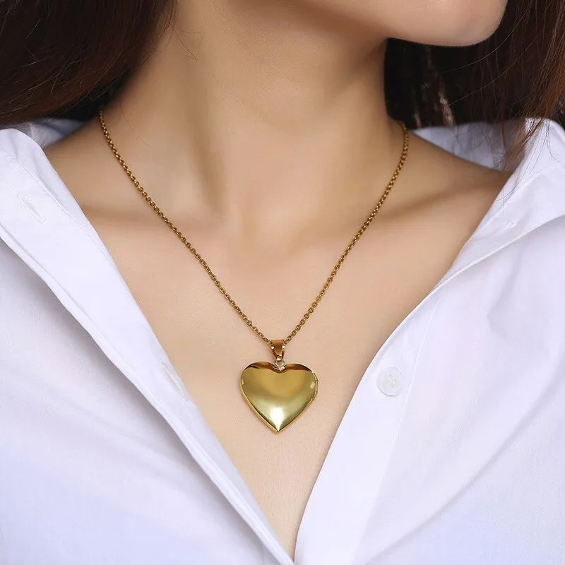 Collar con Relicario de Corazón - foto 4