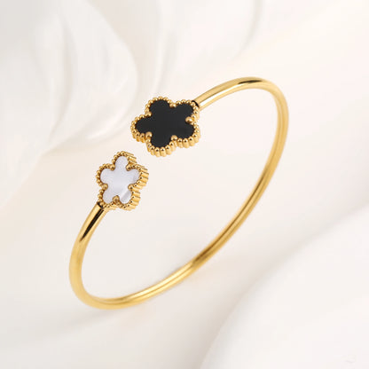Brazalete De Flor De Cinco Hojas
