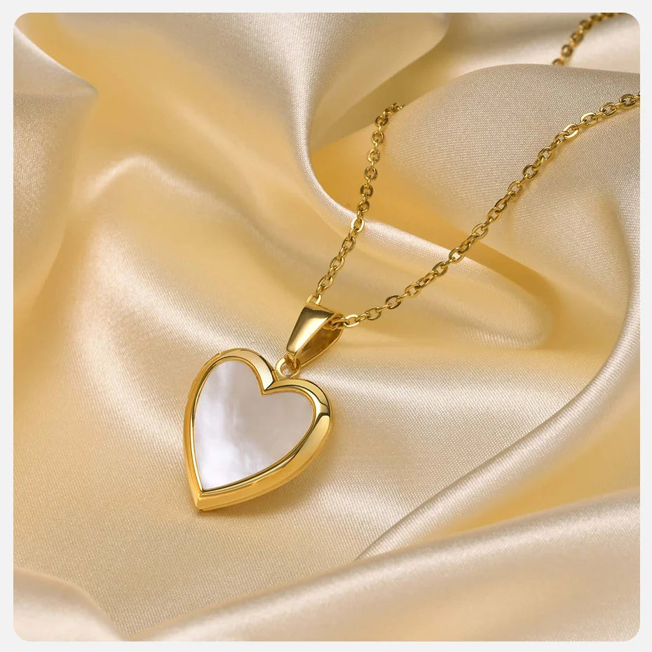 Collar Con Colgante De Corazón