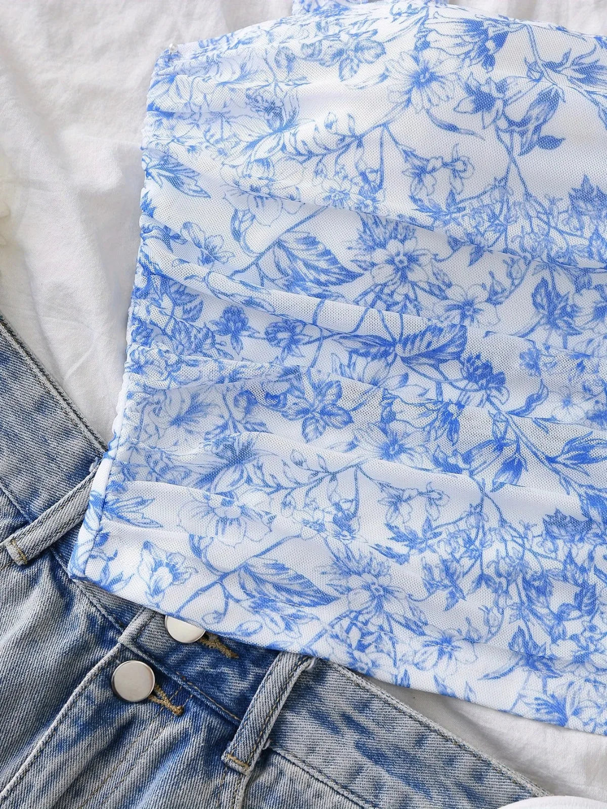 Top Corto Con Tirantes