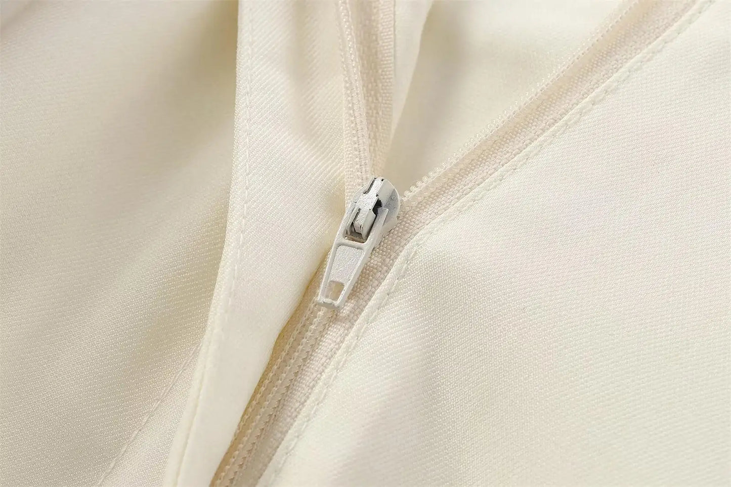 Conjunto de Pantalón y Top sin Mangas con Cuello en V