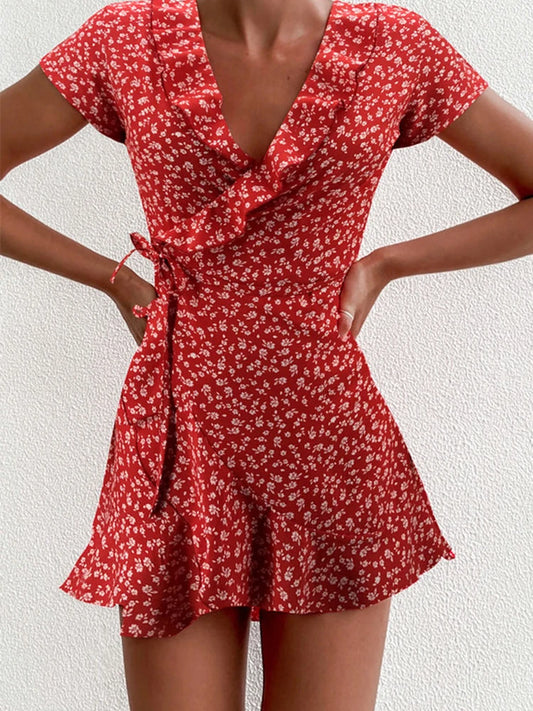 Vestido Corto Floral con Volantes y Cuello en V
