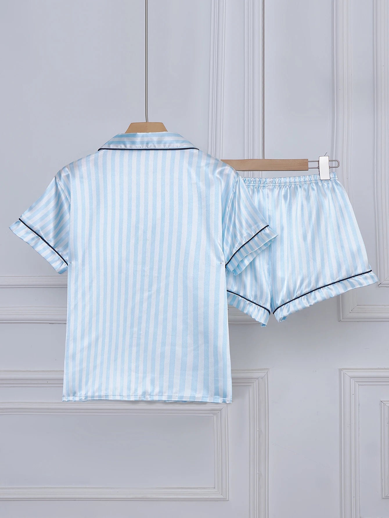 Conjunto de Pijama de Satén