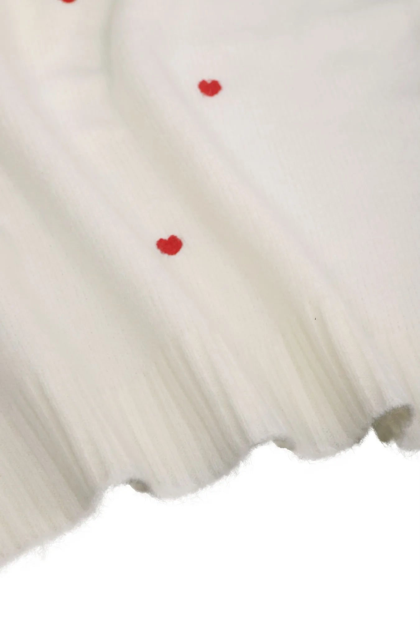 Suéter Con Bordado De Corazón