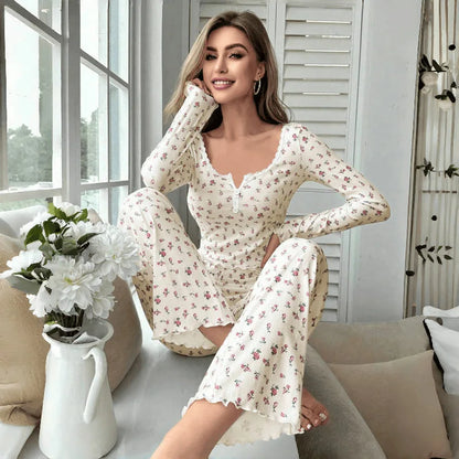 Conjunto de Pijama con Estampado Floral
