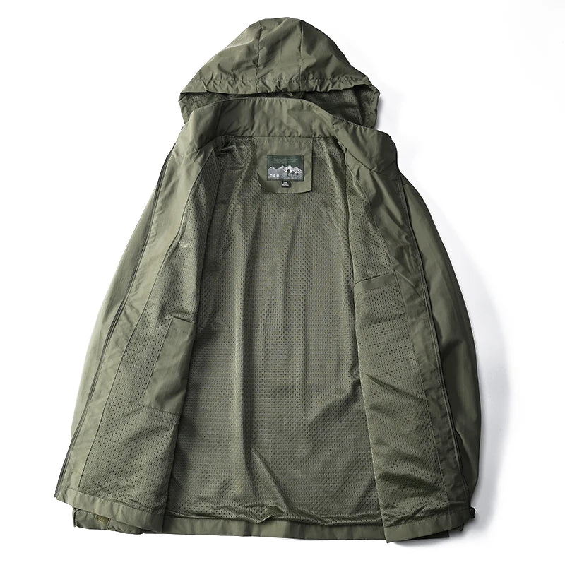Chaqueta Impermeable Con Capucha
