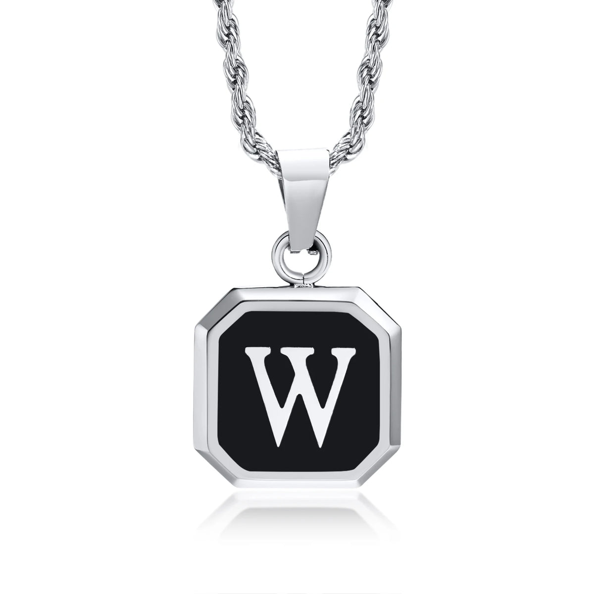 Collar con Inicial en Placa Cuadrada - W
