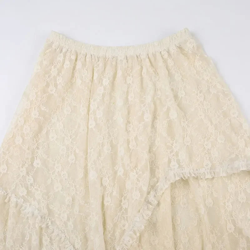 Falda Asimétrica de Encaje