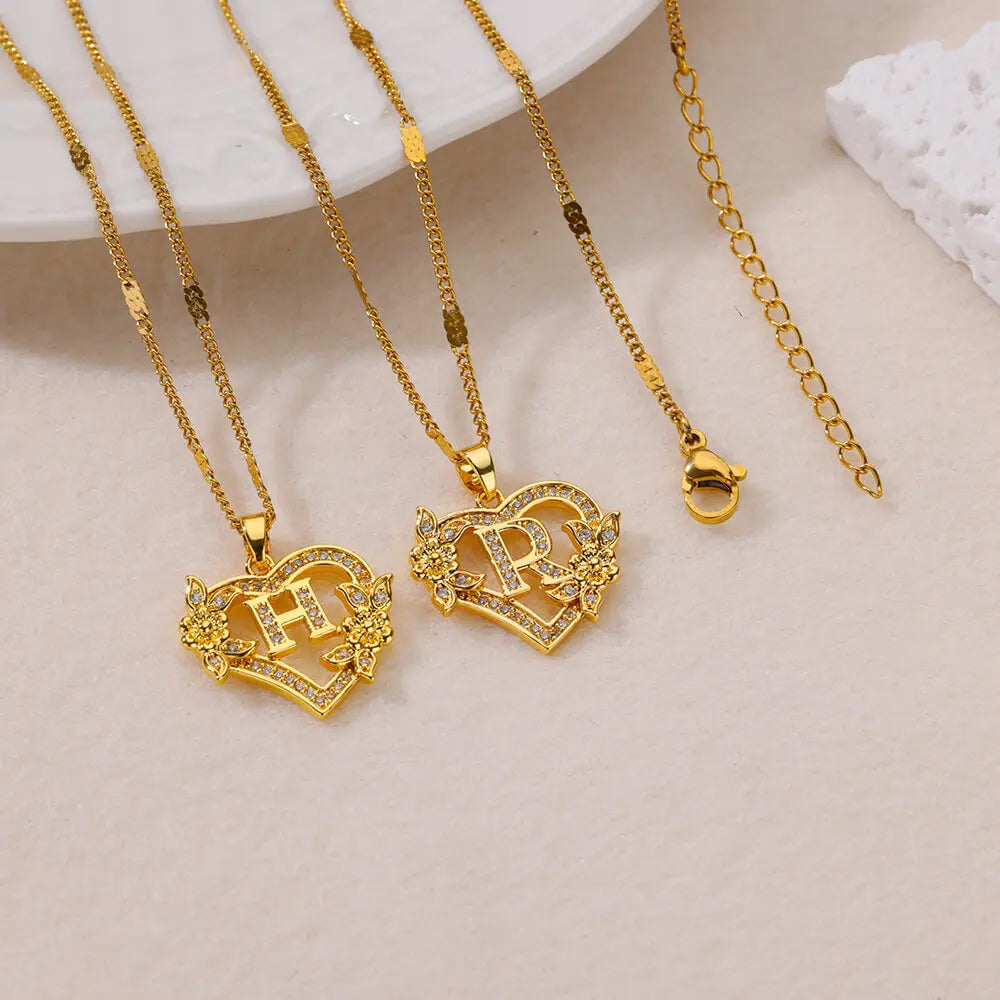 Collar con Inicial en Corazón - foto 5