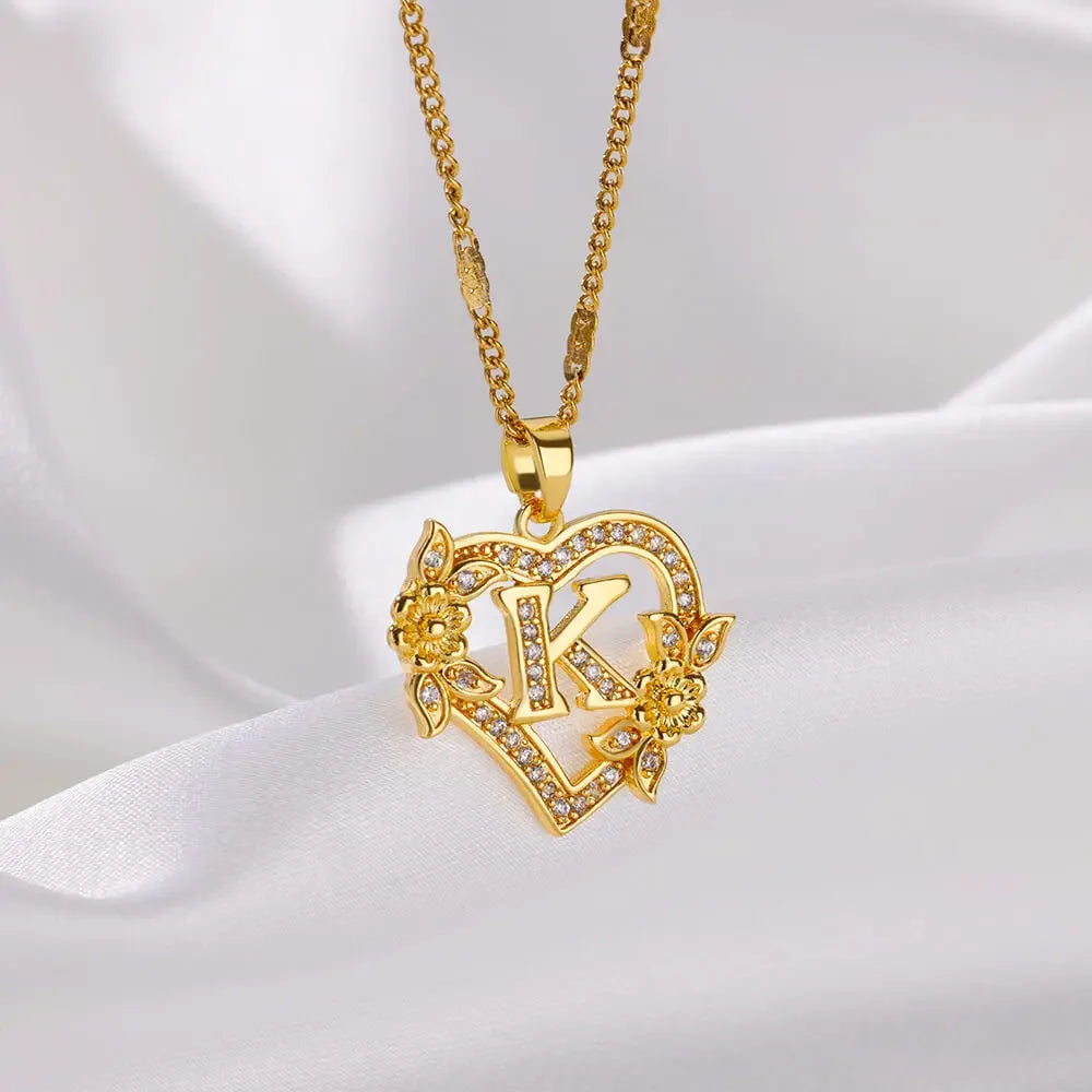 Collar con Inicial en Corazón - foto 3
