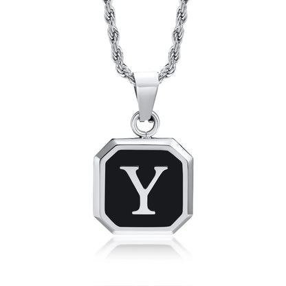 Collar con Inicial en Placa Cuadrada - Y