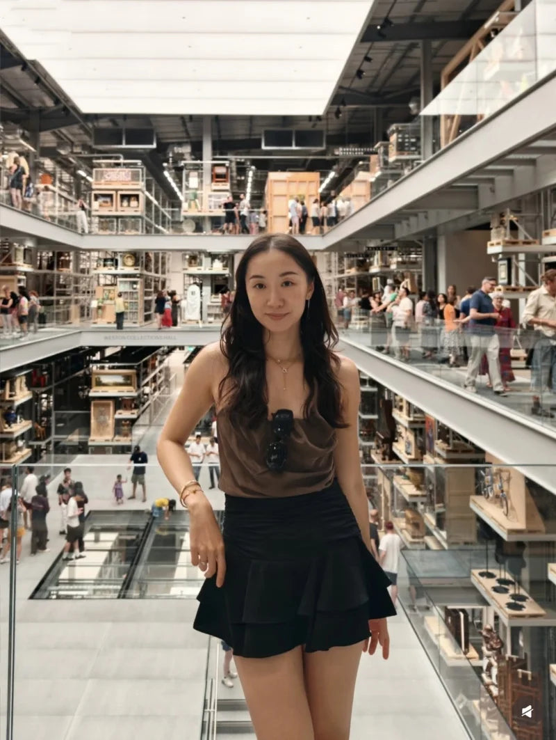 Falda Corta de Cintura Media