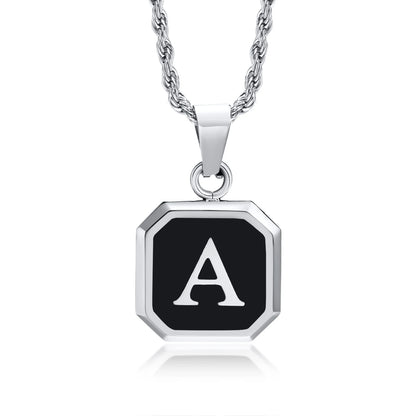 Collar Cuadrado Con Iniciales