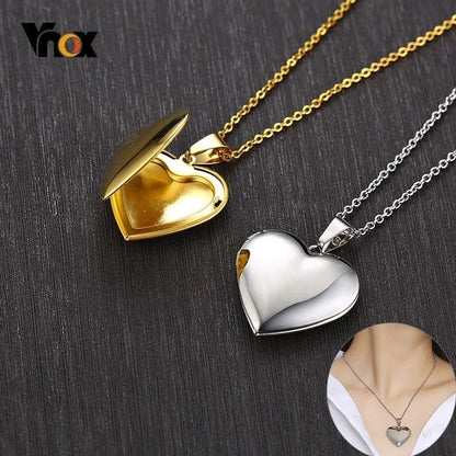 Collar con Relicario de Corazón