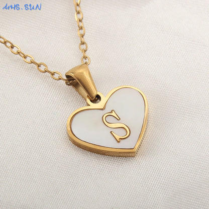 Collar Con Inicial De Corazón