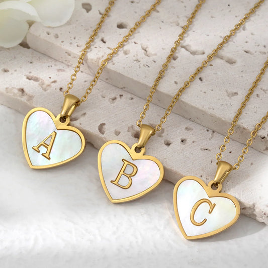 Collar Con Inicial De Corazón