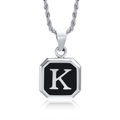 Collar Cuadrado Con Iniciales