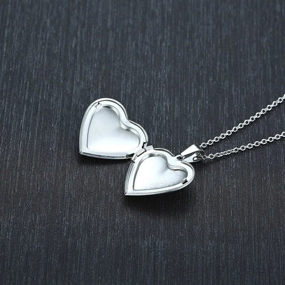 Collar con Relicario de Corazón - foto 5