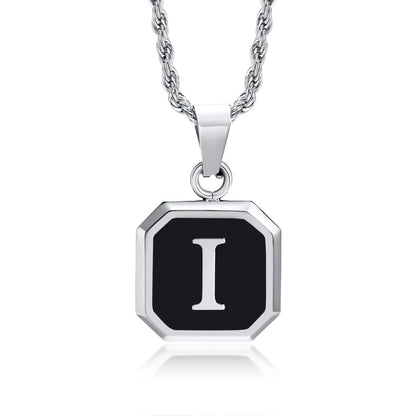 Collar Cuadrado Con Iniciales