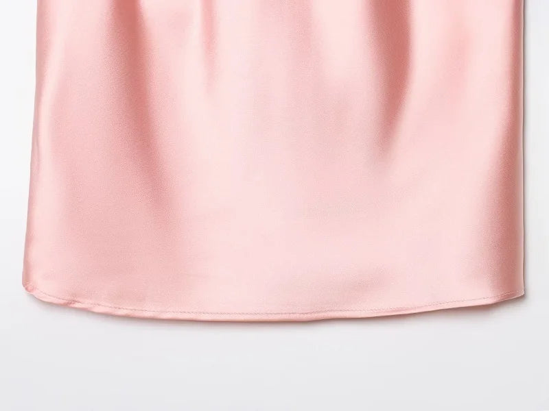 Top con Cuello Halter de Satén con Espalda Descubierta
