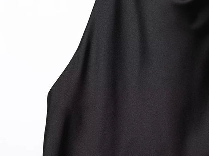 Top con Cuello Halter de Satén con Espalda Descubierta