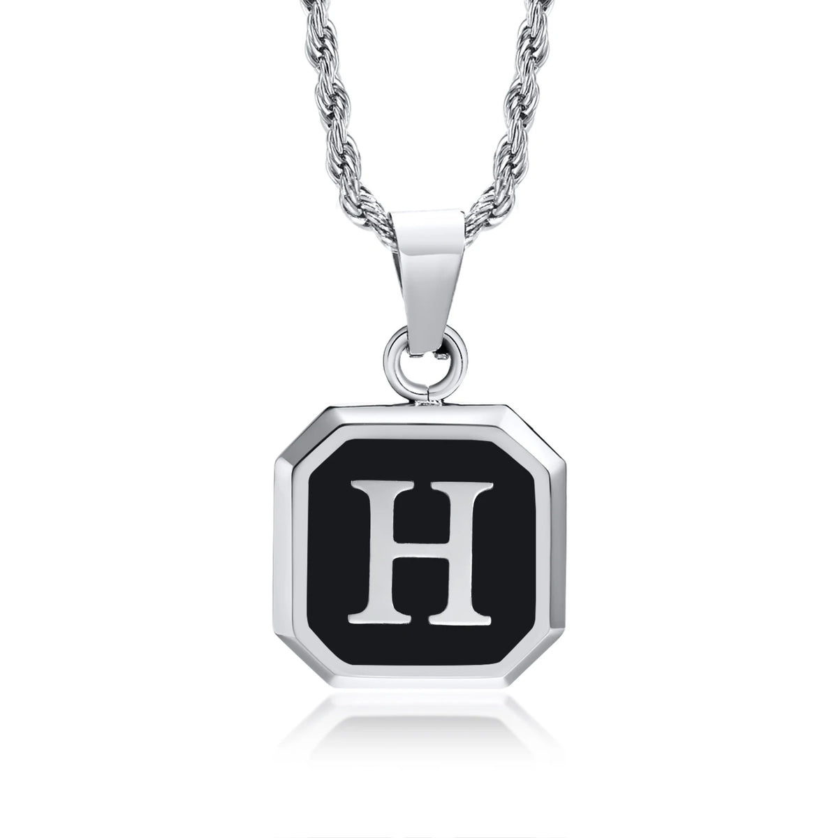 Collar con Inicial en Placa Cuadrada - H