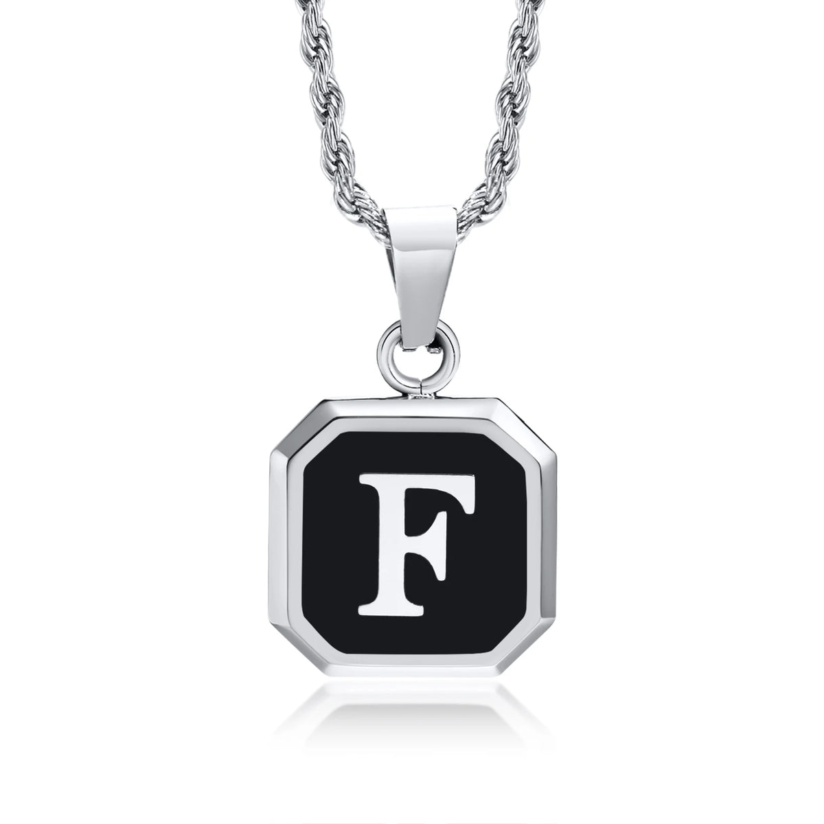 Collar con Inicial en Placa Cuadrada - F