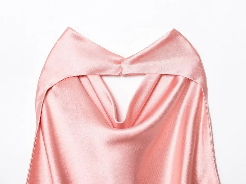Top con Cuello Halter de Satén con Espalda Descubierta