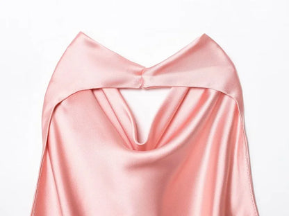 Top con Cuello Halter de Satén con Espalda Descubierta