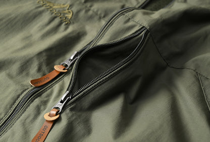 Chaqueta Impermeable Con Capucha